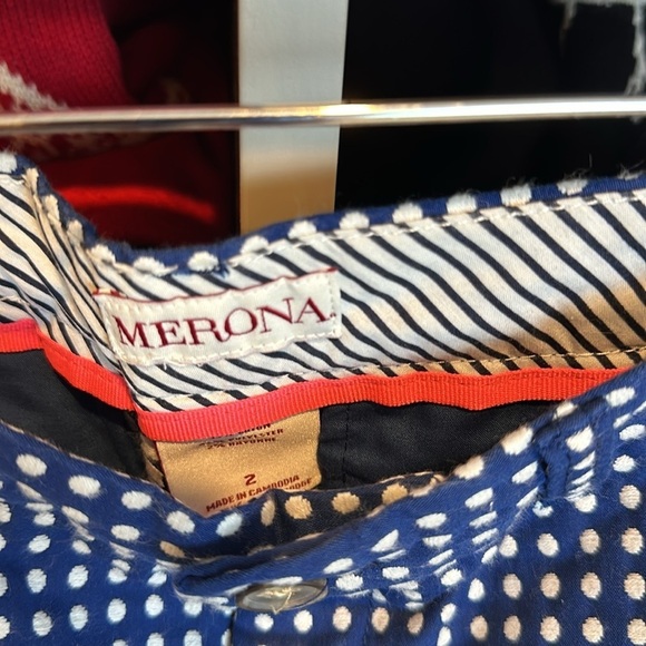 Merona blue with white polka dots 5” shorts size 2 - Picture 2 of 3